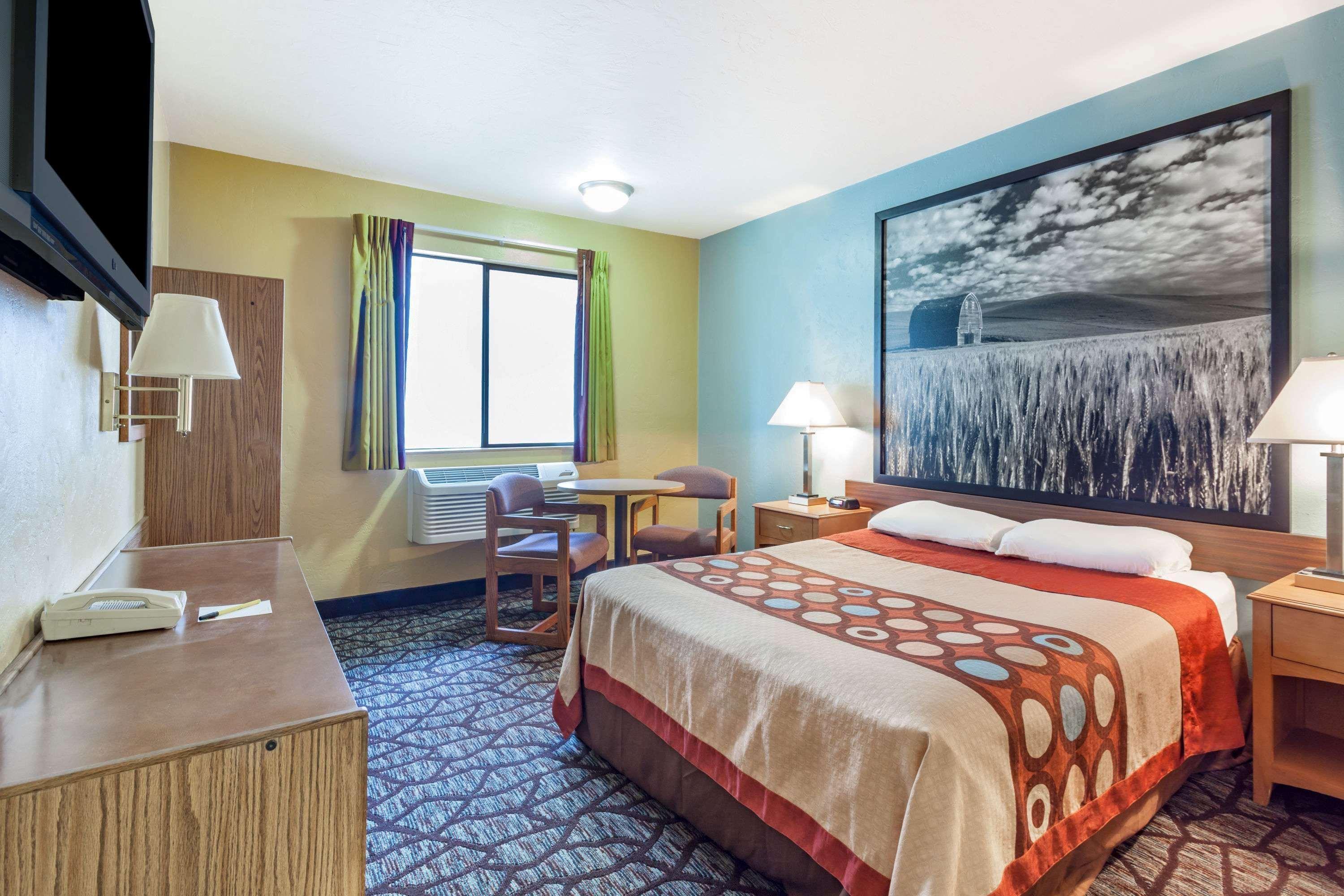 Super 8 By Wyndham Union Gap Yakima Area Hotel Buitenkant foto