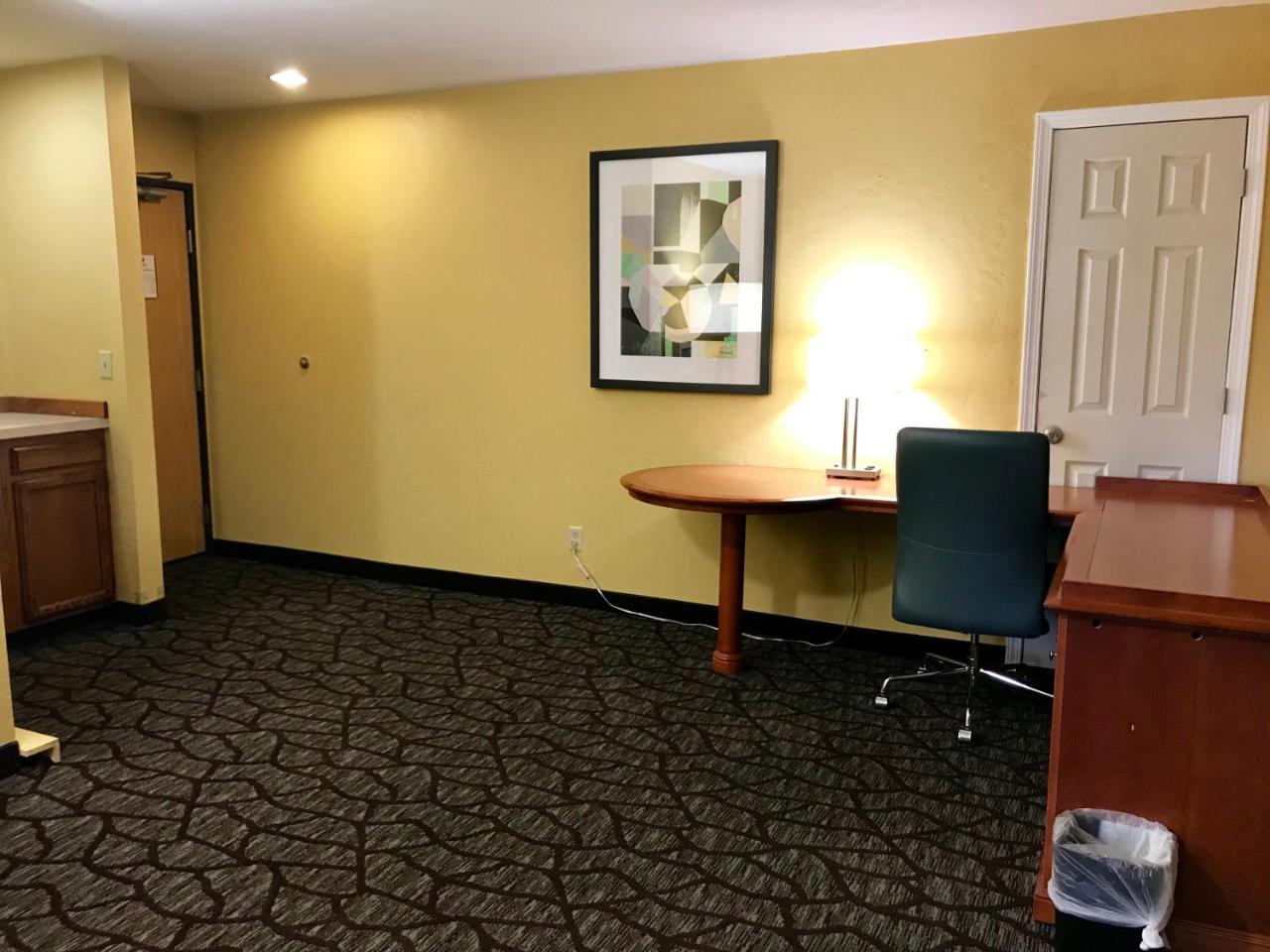 Super 8 By Wyndham Union Gap Yakima Area Hotel Buitenkant foto